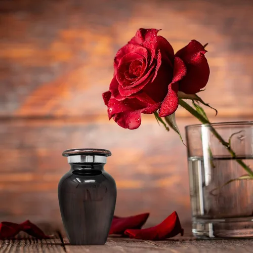 Miniatura 7 de Pequeñas urnas de recuerdo para cenizas Mantenga cerca la memoria de sus seres queridos Tributo elegante y eterno Mini memorial personal