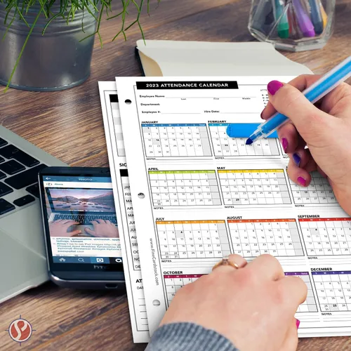 Miniatura 3 de Tarjeta de calendario de asistencia 2023 - Gran rastreador de trabajo para empleados Impreso en cartulina duradera y gruesa de 80 libras (216 gsm)