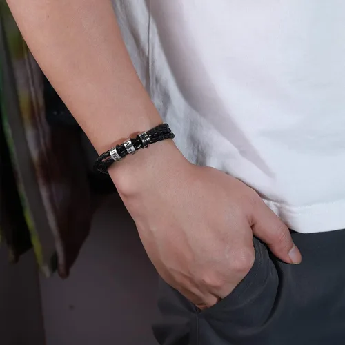 Miniatura 4 de Pulseras personalizables de cuero trenzado para hombre con 1-8 cuentas grabadas con nombre, pulsera de identificación para hombre, regalo para papá