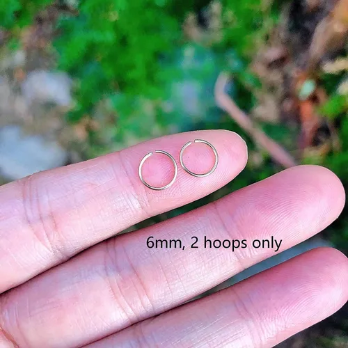 Miniatura 49 de Small Gold or Sterling Silver Huggie Hoop Earrings for Women Cartilage Nose Helix Tragus