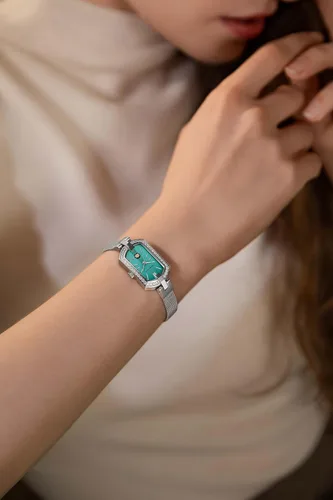 Miniatura 3 de Golden Maple Watches for Women, Small Oval Stainless Steel Case, Mother fo Pearl Dial, Dainty Ladies Watches, Luxury Gifts for Her