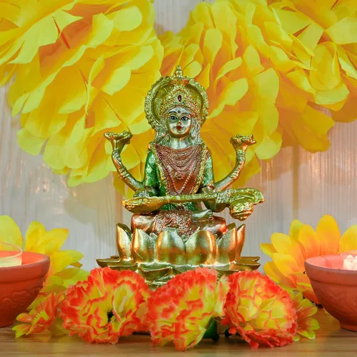 Miniatura 4 de alikiki Estatua de la diosa hindú Saraswati – 4.4 pulgadas de alto, escultura de ídolo de Saraswati, regalos para el templo indio Mandir Pooja