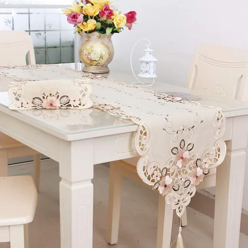 Miniatura 5 de LeLehome - Mantel de encaje bordado con flores color café