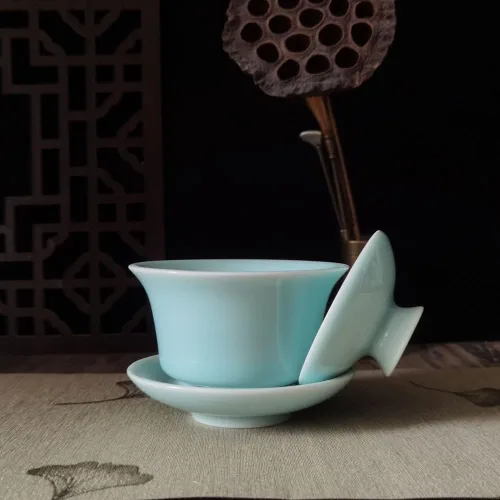 Miniatura 4 de Gaiwan Kung Fu - Juego de tazas de té y platillo de porcelana con tapa, 5 onzas (azul cielo)