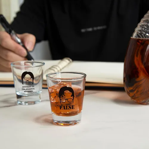 Miniatura 4 de The Office Merchandise - Juego de 3 vasos de chupito de 1.5 onzas con base pesada, regalos divertidos para hombres, mujeres o fanáticos de programas