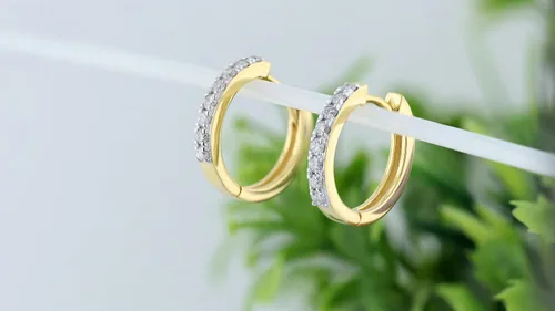 Miniatura 2 de Dazzlingrock Collection - Pendientes de aro redondos de oro de 10 quilates con diamantes blancos