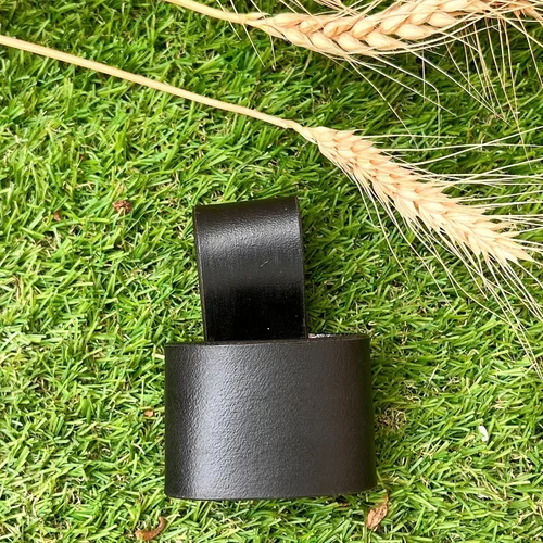 Miniatura 4 de Hulara Handmade Genuine Leather Axe Holster with Belt Loop Hammer Holder for Tool Belt Hammer Holster Axe Hatchet Sheath Viking Axe Small Hammer