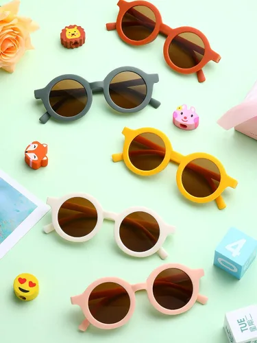 Miniatura 7 de Frienda 16 pares de lentes de sol para niños, lindos lentes de sol redondos para niños y niñas, playa, deportes al aire libre, edad 3-10