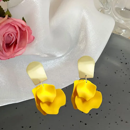 Miniatura 6 de Aretes colgantes de pétalos de rosa, aretes bohemios de flores acrílicas, aretes grandes de resina floral para mujeres, mujeres, novia, ideales