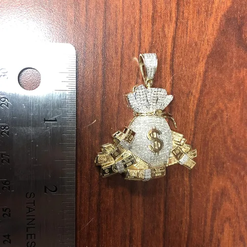 Miniatura 4 de TGDJ Colgante de bolsa de dinero de oro amarillo de 10 quilates, colgante de pilas de 100 dólares para hombres, dije de 1.85 pulgadas, 0.97 quilates