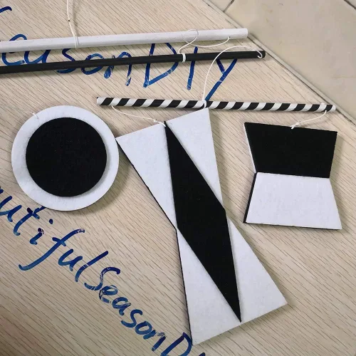 Miniatura 5 de Munari móvil Montessori juguete blanco negro fieltro Baby Shower baño Navidad regalo de Año Nuevo Inspirado Visual