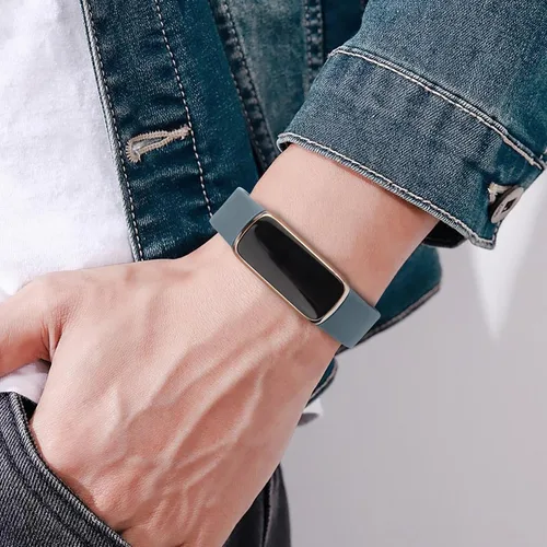 Miniatura 4 de Paquete de 4 correas deportivas compatibles con Fitbit Luxe para mujeres y hombres, correas deportivas de repuesto de silicona suave para Fitbit