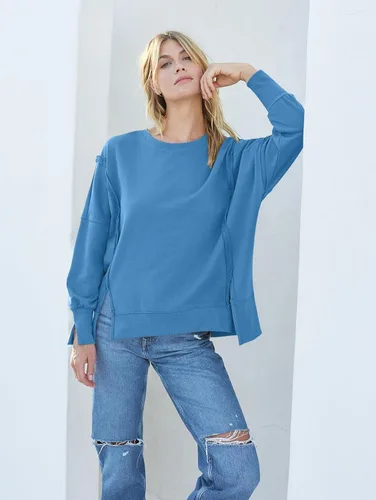 Miniatura 2 de MEROKEETY Sudadera holgada casual de manga larga tipo farol para mujer, cuello redondo, abertura lateral, 2023