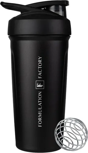 Formulation Factory Shaker Cup - Botella de agua aislada de acero inoxidable con batidor de alambre, 25 onzas, color negro