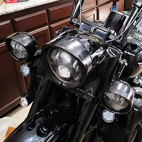 Miniatura 3 de Luz antiniebla de motocicleta de 11.4 cm con anillo de estilo visera, luz de paso auxiliar de 4 1/2", lámpara con bisel compatible con Harley Brillo