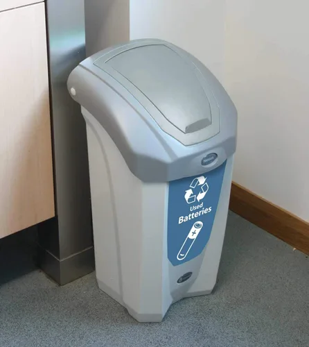 Miniatura 2 de Nexus - Contenedor de reciclaje de baterías 8G (gris, adhesivo azul) - Pequeño contenedor de plástico para baterías usadas - Contenedor de reciclaje