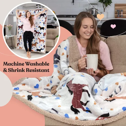 Miniatura 4 de Manta de caballo para niñas, regalo perfecto para niñas, suave y acogedora manta de 50 x 60 pulgadas, amada por niños y nietas, regalos ecuestres