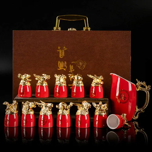Doce signos del zodíaco chino, 13 piezas, juegos de bar, licor de vino, porcelana, 1 pote y 12 tazas, juego de obras de arte hechas a mano, Rojo
