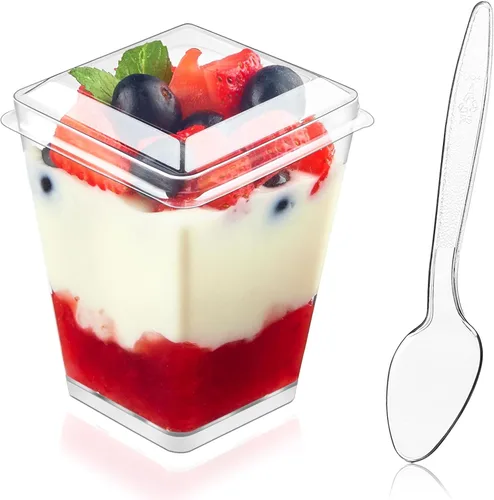 Miniatura 8 de Kucoele Paquete de 100 tazas de postre de plástico de 5 onzas con tapas y cucharas, tazas de parfait transparentes, tazas de pudín, mini tazas