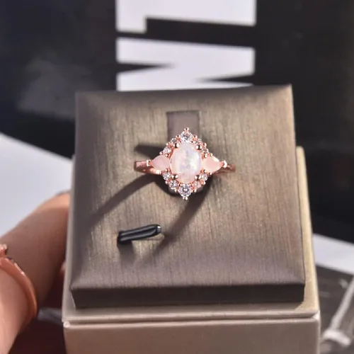 Miniatura 8 de Anillo de compromiso chapado en oro rosa de 18 quilates con piedra lunar y arcoíris, para mujer, anillo de compromiso con diamantes de imitación