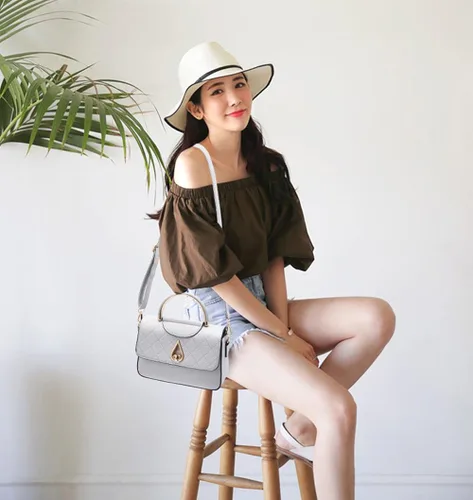 Miniatura 3 de Covelin Bolso bandolera pequeño de cuero para mujer