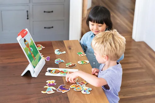 Miniatura 3 de Osmo - Piezas de disfraz de Little Genius, 2 juegos educativos de aprendizaje, edades de 3 a 5 historias y creatividad, para iPad o tableta Fire