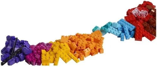 Miniatura 6 de LEGO The Movie 2 Queen Watevra's Build Whatever Box! 70825 Juguete de simulación y kit de construcción creativo para niñas y niños (455 piezas)