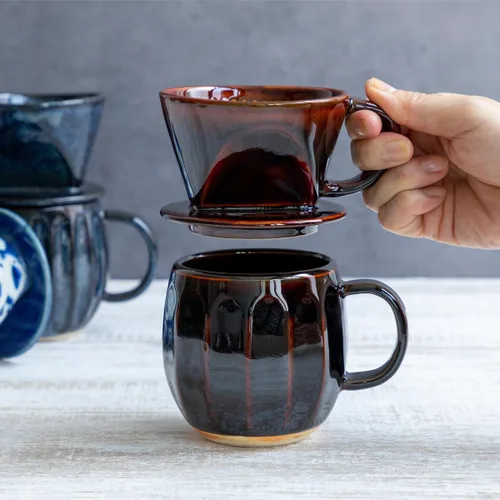 Miniatura 5 de Asayu Japan Juego de cafetera de cerámica para verter café en marrón chocolate, soporte de filtro de papel de preparación lenta y gotero con 3
