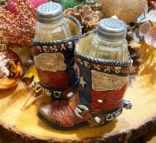 Miniatura 5 de Urbalabs - Botas de cerámica con bandera de Texas, salero y pimentero occidental, carrito, granja, mesa de comedor, cocina, decoración de encimera