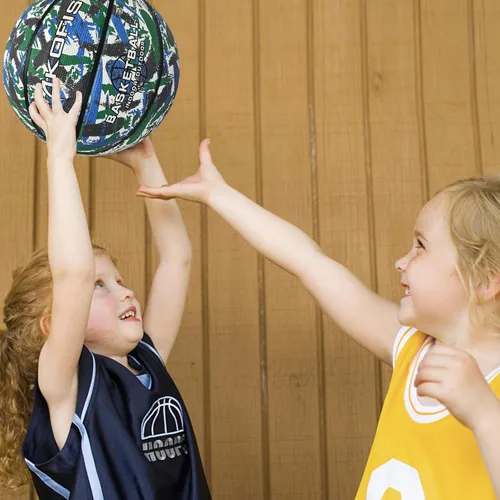 Miniatura 4 de Baloncesto para Niños y Jóvenes Tamaño 3/4/5 (22"/25.5"/27.5") Baloncesto de Goma Premium para Niños y Niñas de 3-14 Años Juego Interior y Exterior