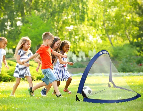 Miniatura 7 de Juego de 2 porterías de fútbol plegables con bolsa de viaje, redes de portería de fútbol ultra portátiles de 4 pies para la playa, parque infantil