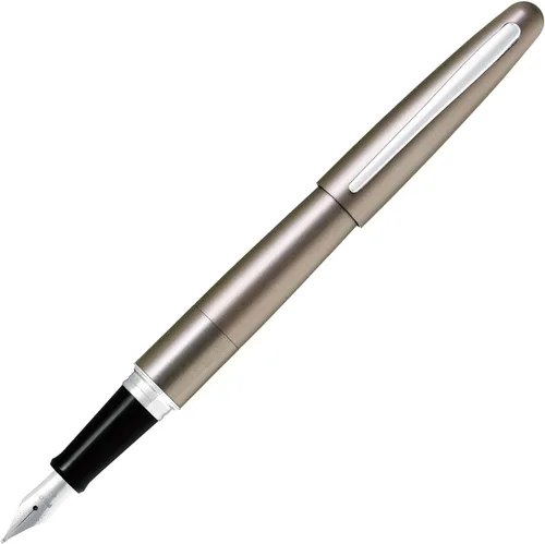 Pilot Cocoon Pluma estilográfica de punta mediana con cuerpo de titanio (FCO-3SR-TI-M)