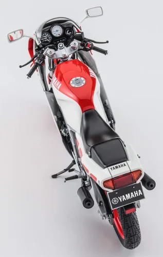 Miniatura 4 de Hasegawa Escala 1/12 TZR250 (1KT) 1985 - Modelo de plástico para construcción de motos, N.º de artículo 21511