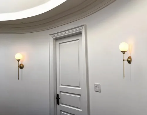 Miniatura 8 de Lámpara de pared industrial vintage, pantalla de globo de vidrio blanco lechoso con brazo largo, lámpara de pared de latón antiguo, lámpara de pared