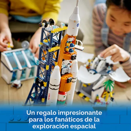 Miniatura 6 de LEGO City Rocket Launch Center - Juego de juguetes de construcción 60351, juguete espacial inspirado en la NASA con cohete, torre de lanzamiento