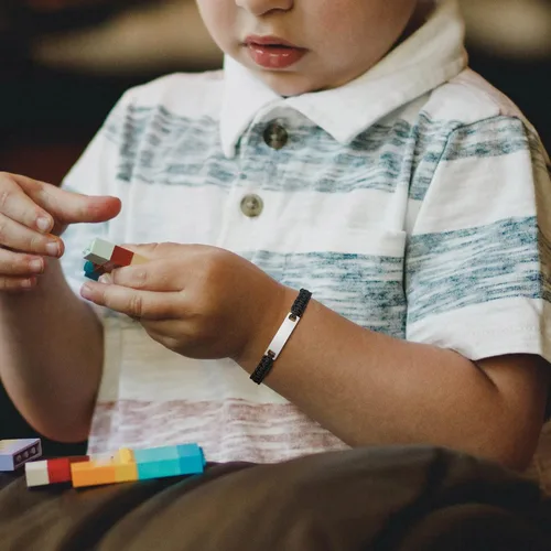 Miniatura 151 de Pulsera de barra para bebé: chapado en oro de 18 quilates, pulsera con placa de identificación personalizada para niños pequeños de mamá, nombre