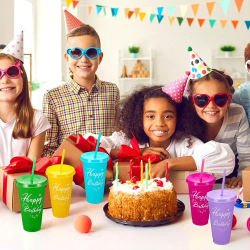 Miniatura 7 de Uiifan 30 vasos de cumpleaños a granel con tapas y pajitas, vasos reutilizables de color morado y rosa para regalos de fiesta, regalos de devolución