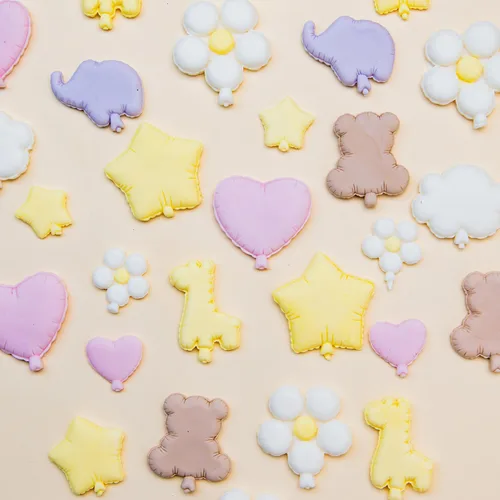 Miniatura 9 de KALAIEN Moldes de silicona para chocolate con estrella, forma de corazón y gomitas, moldes de fondant de flores para moldes de velas, bandeja de 4