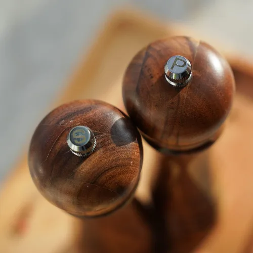 Miniatura 5 de Juego de molinillo de sal y pimienta, juego de 2 molinillo de sal y pimienta con molinillo de cerámica, madera de acacia, altura de 6.5 in