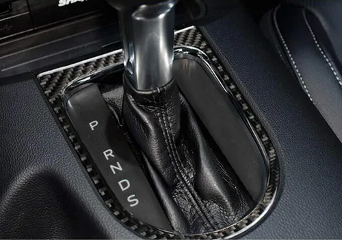 Miniatura 8 de Xotic Tech - Cubierta para panel de cambio de marchas, fibra de carbono suave auténtica, compatible con Ford Mustang 2015-2023 Negro carbón