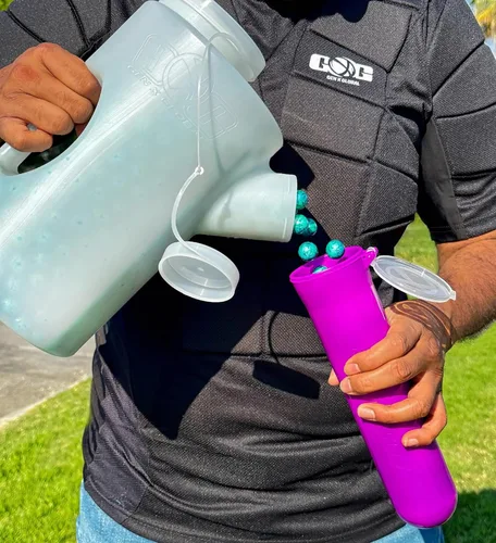 Miniatura 5 de Gen X Global Ultimate Paintball Hauler/Caddy, G-162, con capacidad para 1,000 bolas de pintura, resistente a los impactos, boquilla fácil de verter