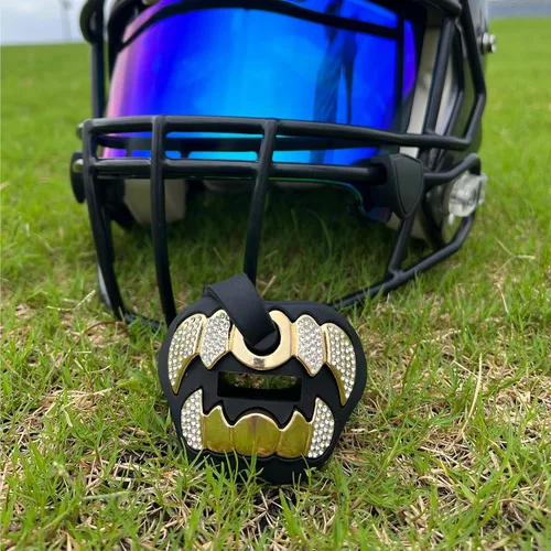 Miniatura 7 de LeCool Protector bucal de fútbol con correa conectada, 3D Beast Chrome, protector bucal para adultos y jóvenes, pieza para deportes para máximo