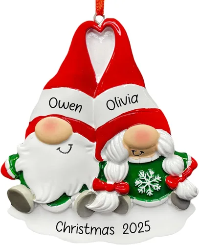 Adorno personalizado de nuestra primera Navidad juntos 2026 | Decoración personalizada para árbol de Navidad de pareja de gnomos | Nombre