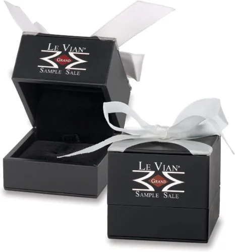 Miniatura 7 de LeVian Anillo de oro blanco de 14 quilates topacio azul y blanco de 14 quilates diamante de color blanco y chocolate talla 7