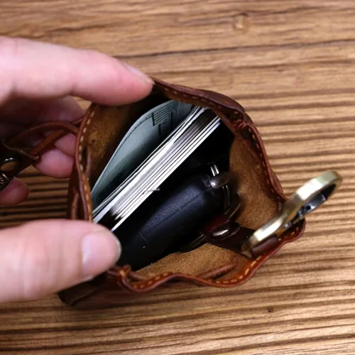 Miniatura 4 de Wugebud 1 llavero medieval de cuero, organizador de monedas, soporte para cambios, bolsa de cuero con cordón para hombres y mujeres, Marrón