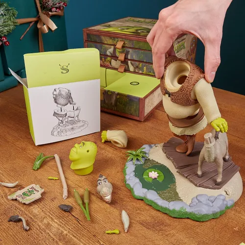 Miniatura 2 de CC Countdown Characters Figura coleccionable de Shrek 2024, mercancía oficial de Shrek, estatua del calendario de Adviento para construir