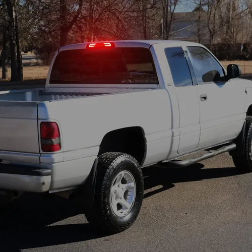 Miniatura 6 de R&F Auto Luz de Freno LED Ahumada de Tercera Posición de Reemplazo para Ram 1500/2500/3500 (1994-2001) Camioneta Pickup Luces de Carga del Techo