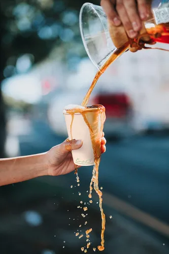 Miniatura 6 de Tazas de café desechables 100% compostables (paquete de 80 unidades de 12 onzas), tazas de papel hechas de bambú, ecológicas, biodegradables de alta