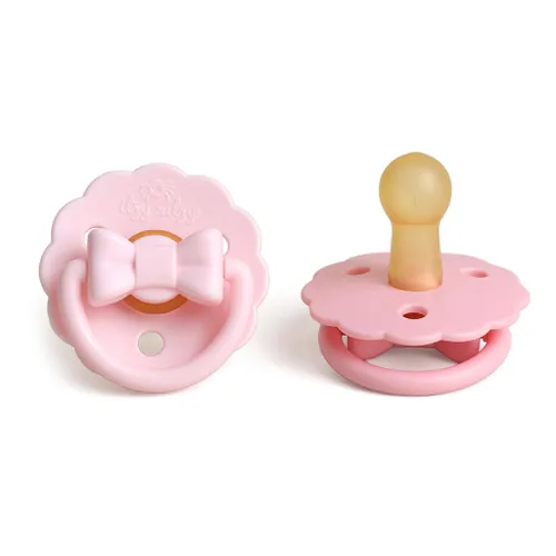 Miniatura 10 de Itzy Ritzy Chupetes de goma natural (juego de 2) – Chupetes para bebé con pezón en forma de cereza y agujeros de aire grandes para mayor seguridad