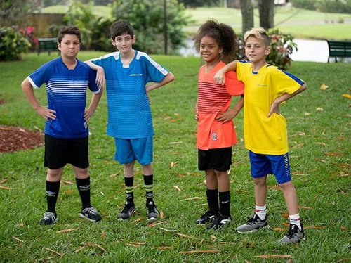 Miniatura 5 de PAIRFORMANCE Camisetas de fútbol para niños, uniforme de entrenamiento de equipo deportivo de 6 a 12 años, conjunto de camisetas y pantalones cortos